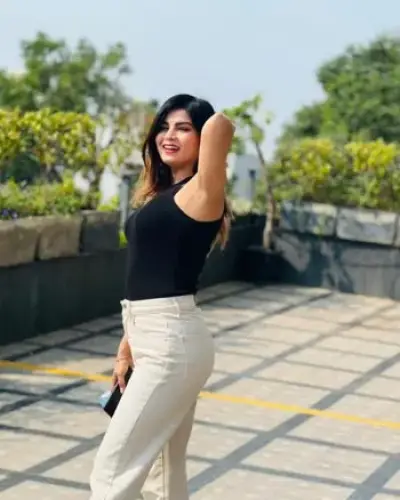 Call Girls Bishalgarh Cash On Delivery